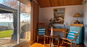 Casa Azul- Entire Lakefront Cottage with Hot Tub - Image 5