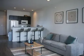 StayAE - High Rise - Image 2