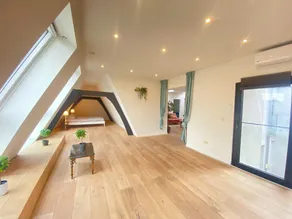 Modern Antwerp City Centre Stay - Image 3