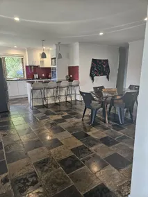 Aztec share accommodation 133 BECKETT ROAD  MCDOWALL - Image 3