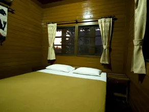 Little Home Beach - Image 5