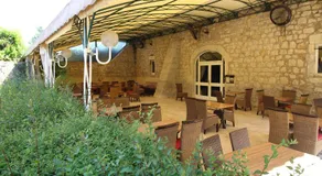 Logis Hôtel Restaurant Gîte La Bastide du Vébron - Image 4