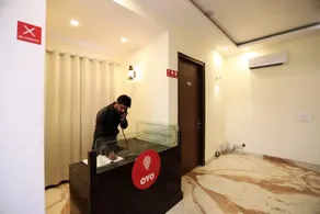 Hotel O Capetown Residency - Image 5