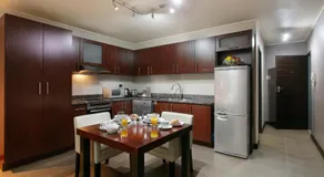 Absolute Farenden Apartments - Image 4