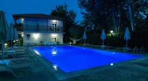 Studio Nikos - Image 4