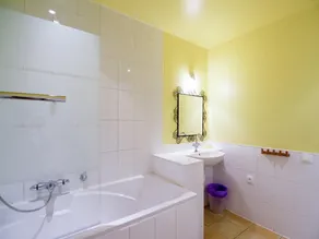 Holiday Home in Saint-Leonard with Pool - Image 3
