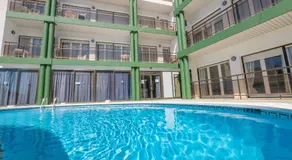 Apartamentos AR Melrose Place - Image 3