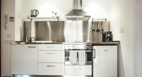 Barcelona Beach Apartments - Image 5