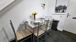 *5SM* Setup for your most relaxed & amazing stay + Free Parking + Free Fast WiFi * - Image 3