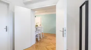 Modern Apartment Near Außenalster - Image 5