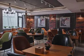 James Joyce Coffetel (Jining Railway Station) - Image 3
