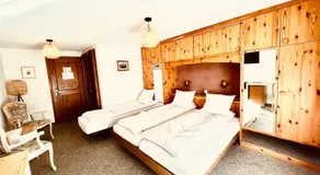 Hotel Old JNN - Image 5