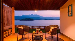 Zostel Plus Lonavala - Image 4