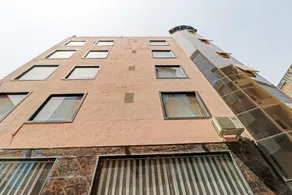 Townhouse F Suites Near Delhi Airport - Image 2