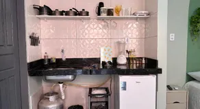 Studio com Cozinha no Centro - Image 5