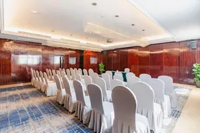 Ruili Bund Hotel - Image 4
