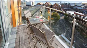 Purbecks - Superb views to Poole Harbour and Purbeck Hills - Image 2