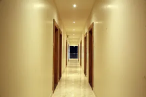 Hotel Madhusudan Executive - Image 5