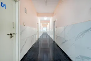 Hotel O SRS COMFORTS - Image 4