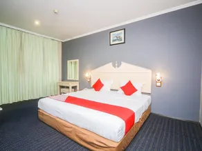 OYO 563 Jockey Lodge Hotel - Image 2
