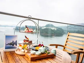 Lvcheng Lanwan Holiday Hotel - Image 4