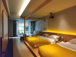 A Courtyard in the City: Tranquil Moments, A Secluded Abode (Liupanshui Wanda Plaza Store) - Image 2