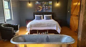 Murray River Spa Retreat - Image 2