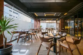 Luminor Hotel Pecenongan Jakarta By WH - Image 4