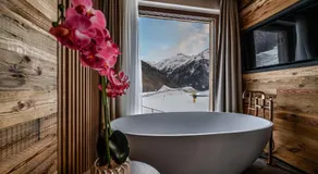 The Peak Sölden - Chalets mit Outdoor-Pool - Image 3