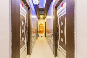 OYO 36623 Hotel Mahakal Sagar - Image 4
