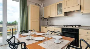 Hotel MAX Lazise &Appartamenti - A due Passi dai Parchi Più Famosi - Image 5