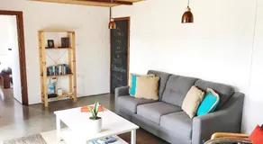 Base Guest House - Image 2