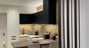 Luxury Apartment - Image 4