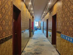 Houhai Theme Hotel (Branch 1) - Image 5