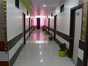Hotel Paras Residency - Image 4