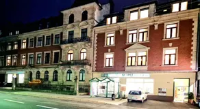 Hofgarten Apartments - Image 4