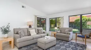Yellow Pine Villa - Image 3