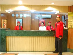 Hotel Sogo Quezon Avenue - Image 5