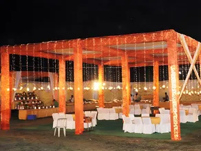 Pops Resort - Image 2