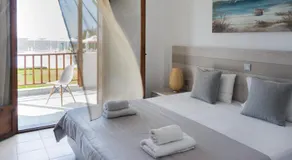 Alkinoos Beach Hotel - Image 2