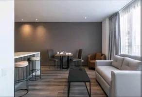 Hermoso departamento con estacionamiento gratuito. - Image 3