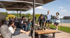 Luxe chalet met ruime veranda & airco, vlakbij Toverland - Image 5
