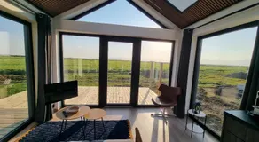 Arctic Exclusive Ranch - Image 4