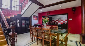 Villa - Sleeps 8 - Garden - Parking - Patio - Image 2