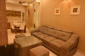 Luxury Kumbh Urban Getaway - Image 2