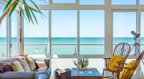 Jarrahdale Beach House - Stunning Luxurious Pad by the Beach - Pass the Keys - Image 3