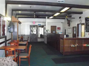 Budget Inn & Suites - Image 5