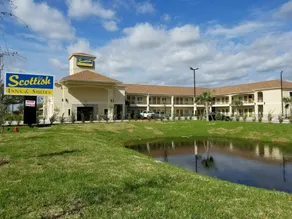 Scottish Inns & Suites - Image 1