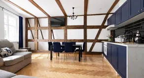 Heritage House - Image 2