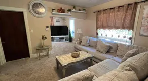 Cozy Balcony apartment in Morningside - Image 2